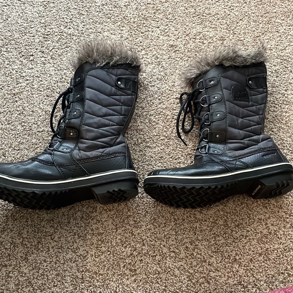 Sorel Joan of Arctic Women's Winter Snow Waterproof Boots NL2332 Size 9 - Picture 2 of 16